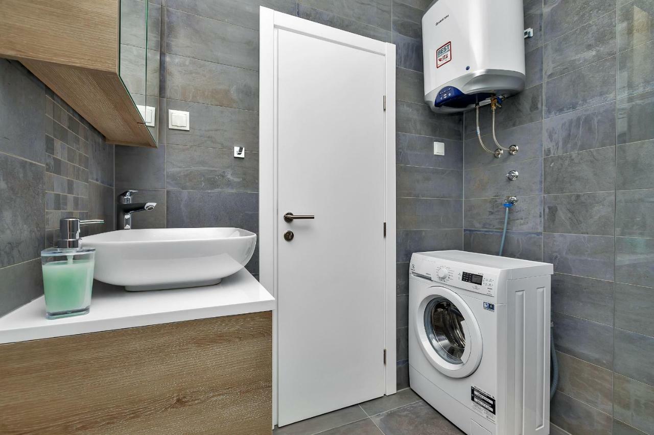 Penthouse Bella Vista Makarska Apartment ภายนอก รูปภาพ