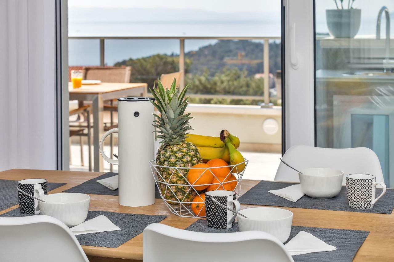 Penthouse Bella Vista Makarska Apartment ภายนอก รูปภาพ
