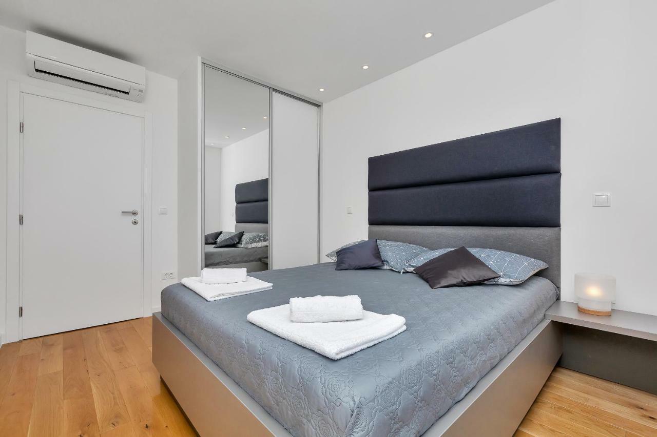 Penthouse Bella Vista Makarska Apartment ภายนอก รูปภาพ