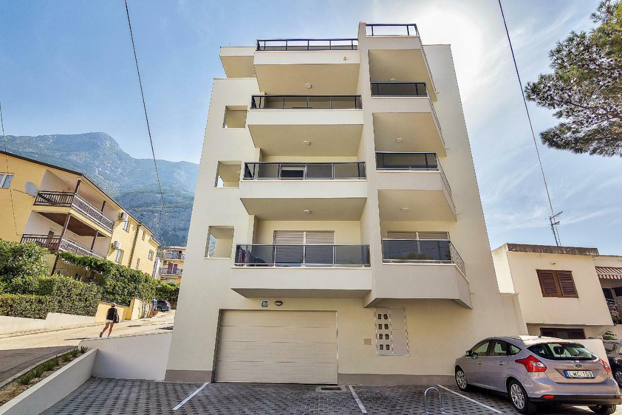 Penthouse Bella Vista Makarska Apartment ภายนอก รูปภาพ